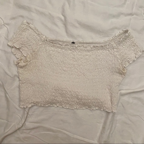 WHITE OFF THE SHOULDER TOP - Picture 1 of 1